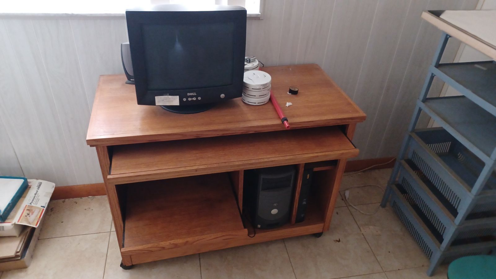 Nice, Compact Wooden Computer Desk!