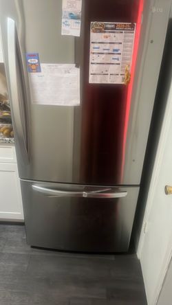 LG Stainless Steel Bottom Freezer Refrigerator
