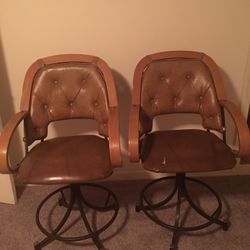 Tan Leather Chairs Vintage Leather $75 For Both Chairs Or Best Offer