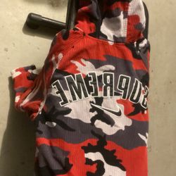 Supreme 