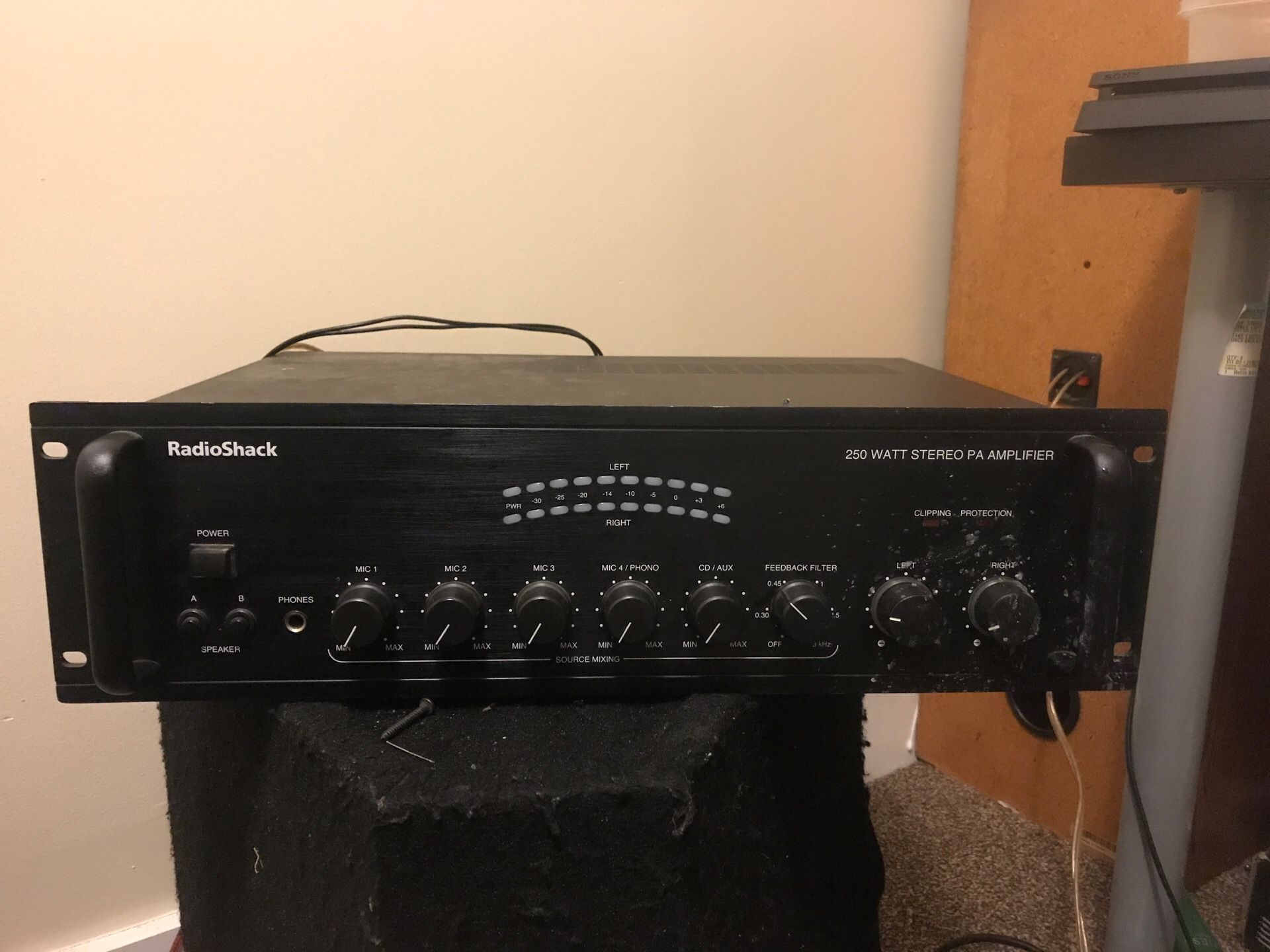 RadioShack stereo receiver