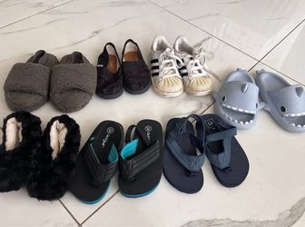 Bundle boy shoes 7/8