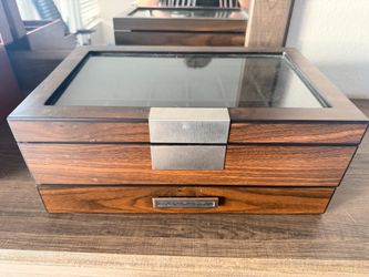 Watch box