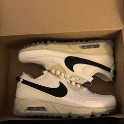 Air max 90 Terrascape White Sz 6.5 Youth