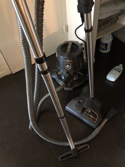 Vacuum cleaning