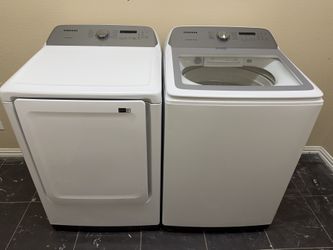 Samsung Electric Washer And Dryer Set 