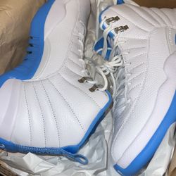 Jordan 12 Size 9 Men $135