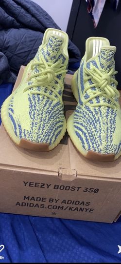 Yeezy 350 Semi Frozen Yellow
