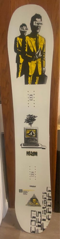 Thirtytwo x Volcom 156cm directional twin snowboard