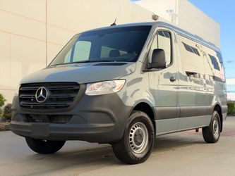 2022 Mercedes Benz Sprinter 2500 Cargo