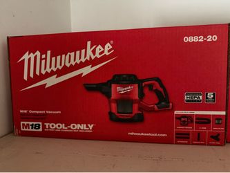 Milwaukee vacuum