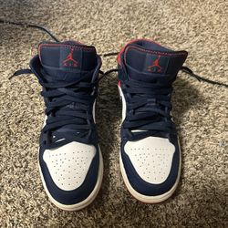 Louis Vuitton Air Jordan 1 Mens SZ 12 ( Briefcase Included ) for Sale in  Knightdale, NC - OfferUp