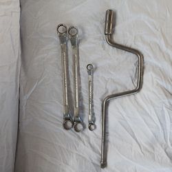 Three dunlap wrenches and one new britain speed 