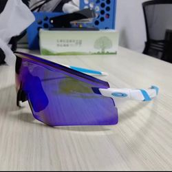 Oakley Sutro Lite Sweep Sunglasses – White/Blue Frame, Prizm Sapphire Lens