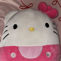 Hello Kitty Squishmallow