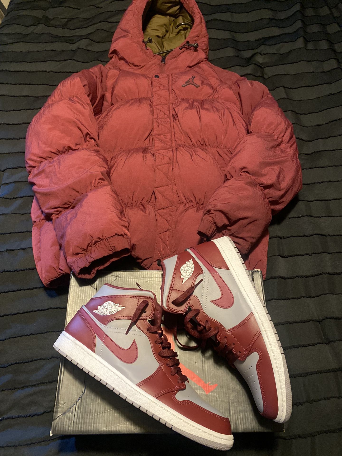 Jordan 1’s Mid W/ Matching Jacket And Pants