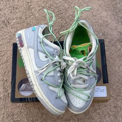 Lot 7 Off White Dunks Size 9