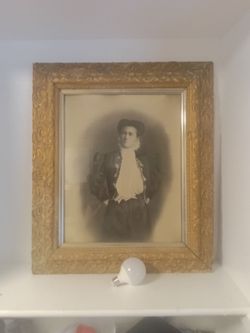 1800s picture with frame