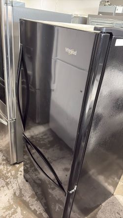 Whirlpool bottom freezer refrigerator