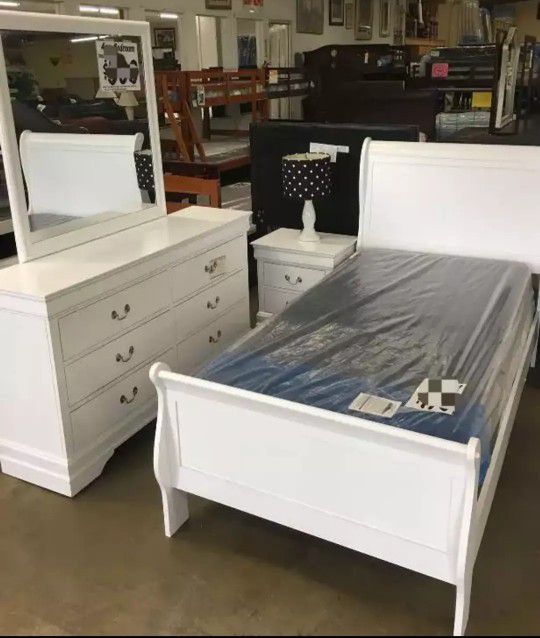 White Sleigh Bedroomset/dresser,mirror,nightstand, Bed/ Queen,full,twin,king Size Available/ Mattress Sold Separately 