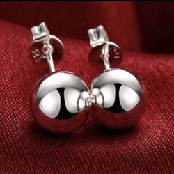 925 Sterling Silver round Ball stud earrings 