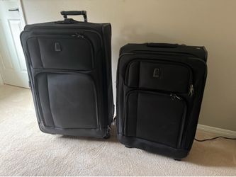 Delayed soft side x 2 - large and medium - quality light luggage pieces