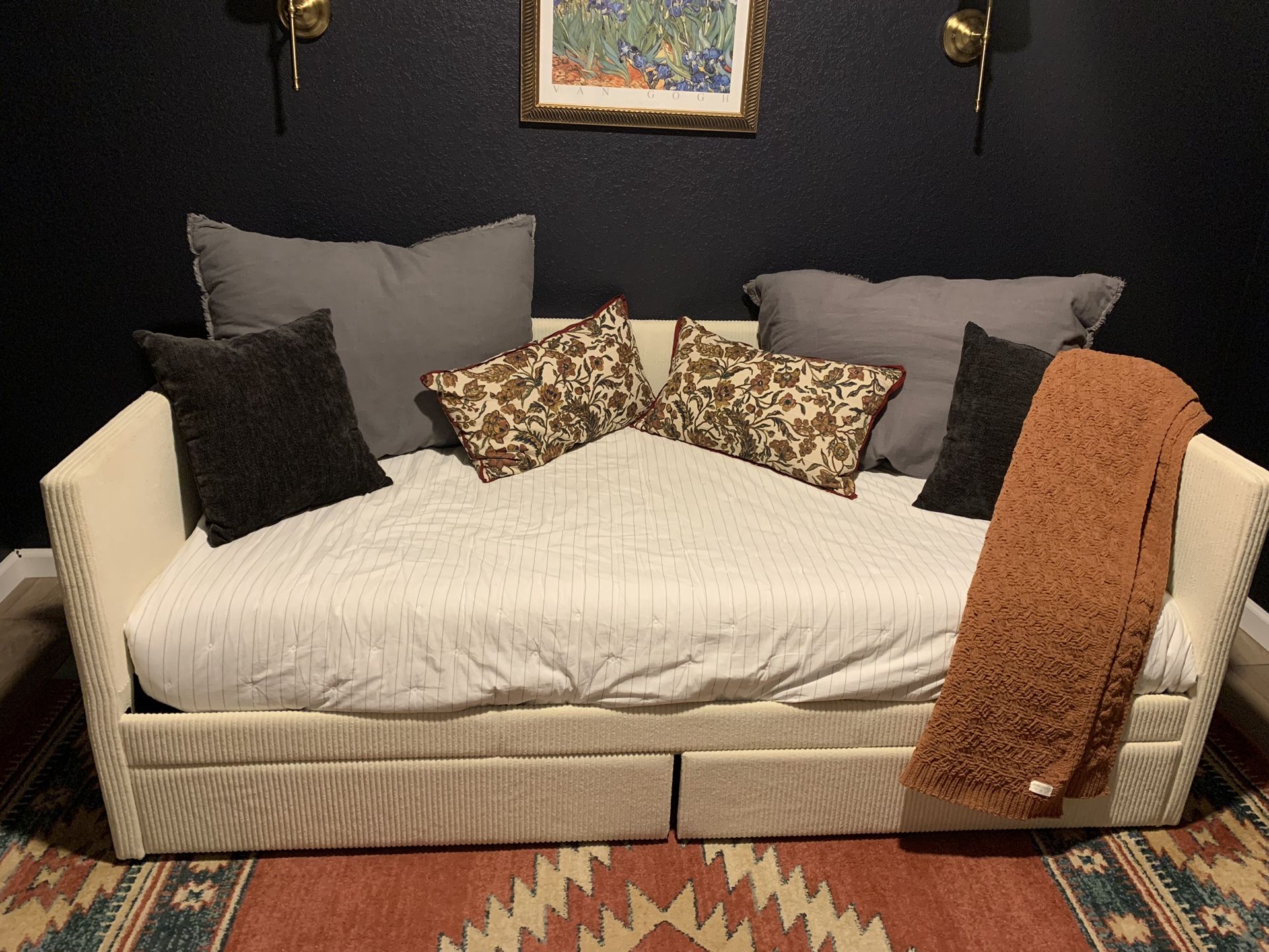 Twin Daybed With Storage