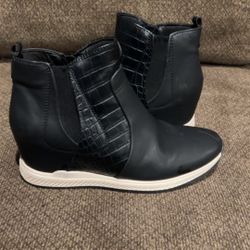 Women’s Baretrap Boots
