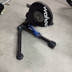 Wahoo Kickr. V5