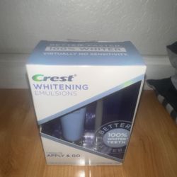 Crest Whitening Emulsions Leave-on Teeth Whitening Gel Pen Kit, 0.88 Oz (25 G)