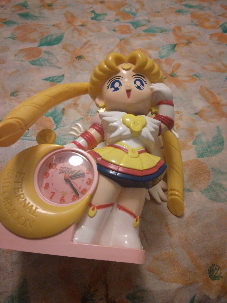 Eternal Sailor Moon Clock 