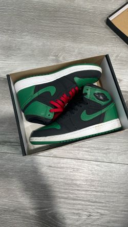 Jordan 1 Retro High Pine Green Black (GS) Size 5