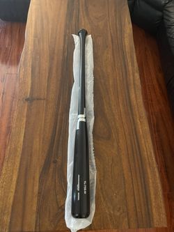 Tucci Lumber, 34in Maple Wood Bat Pro Stock