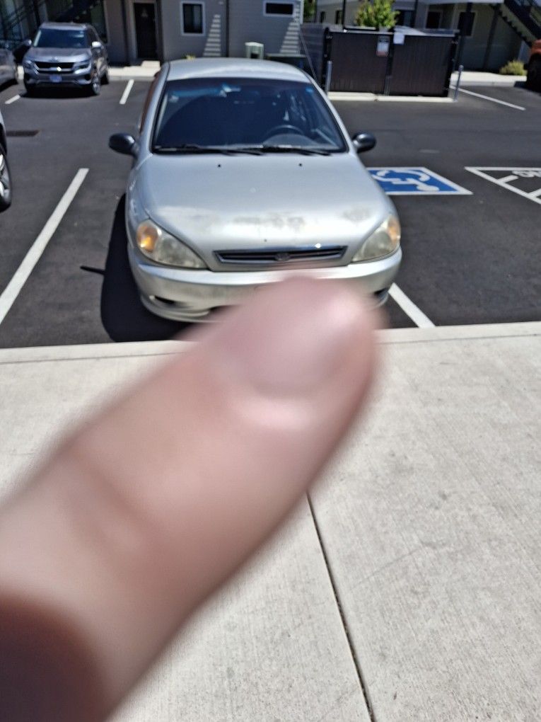 2002 Kia Rio Cinco