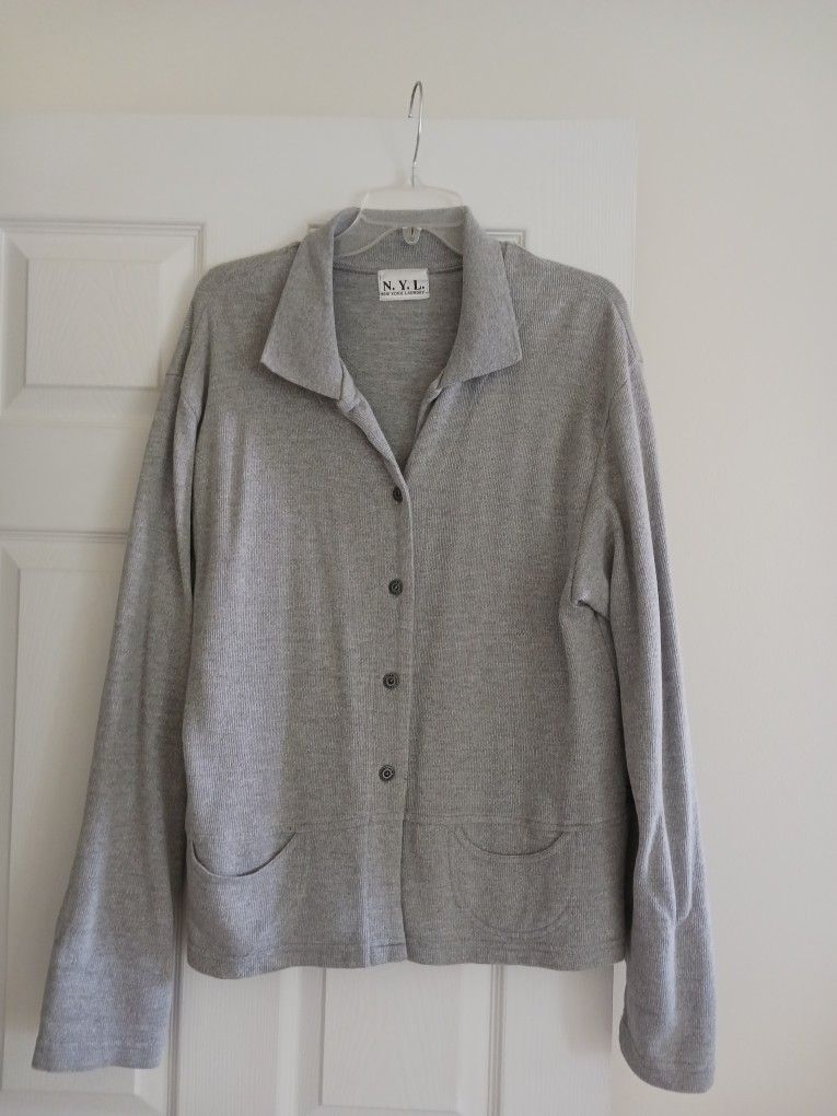 Women's Size S/M Grey Button Down