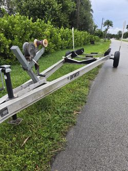 BOAT TRAILER 20"TORSION ALLUMINUM READY TO GO