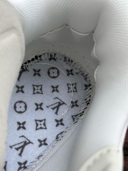 LV Series shoes  
