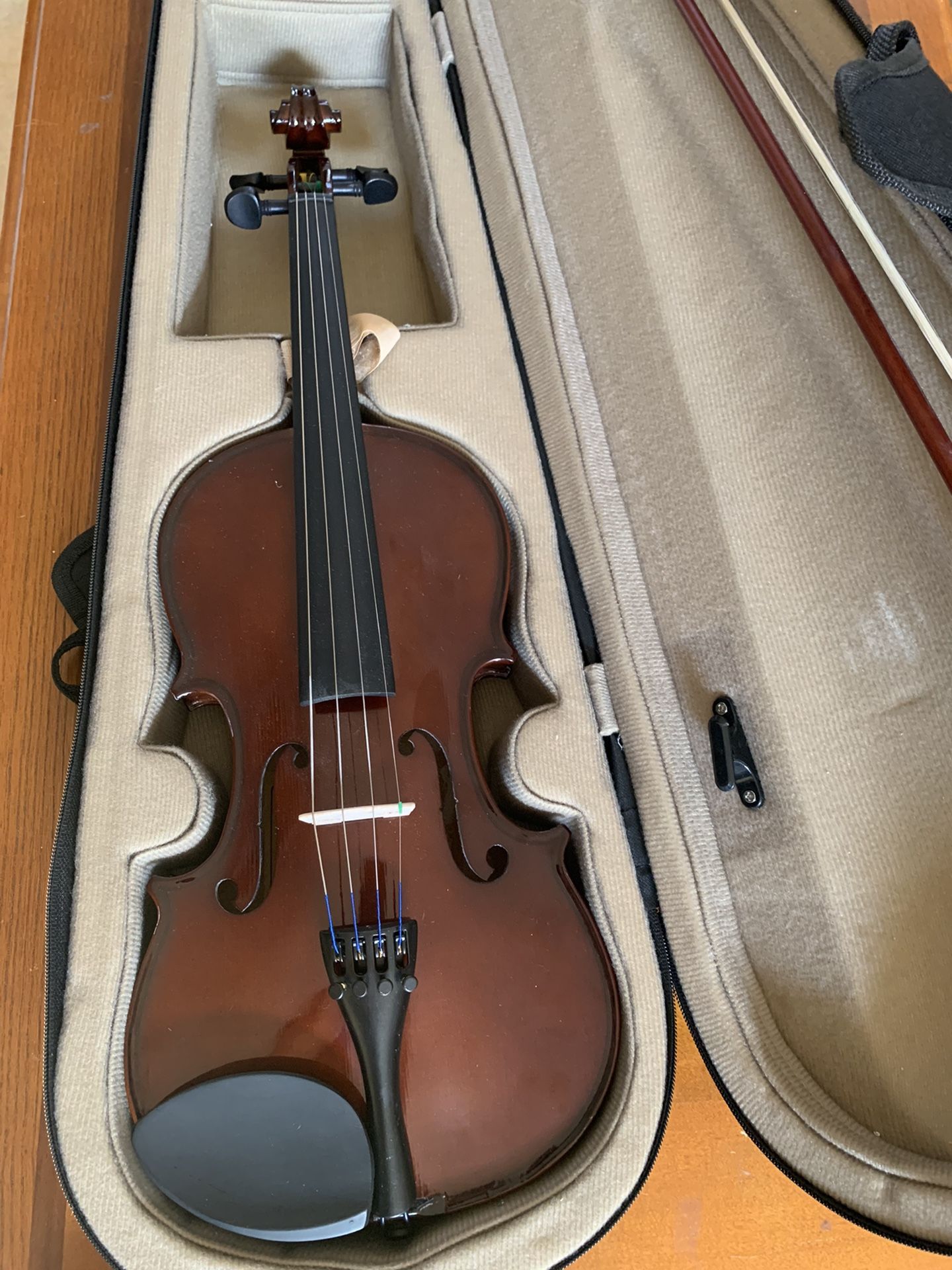 Palatino Full Violin Set