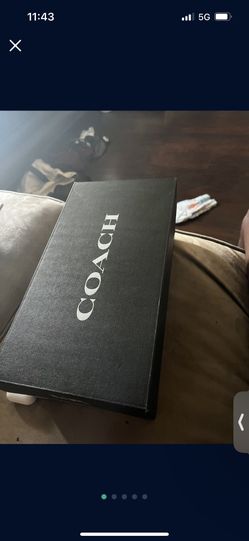 Coach Rubber Slides (only Meet Up)