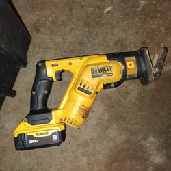 DeWalt Saw Saw 