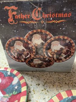 Father Christmas 4 Desert Plates By Certified International Corp Susan Winget