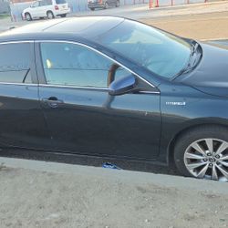 Toyota Camry Hybrid 