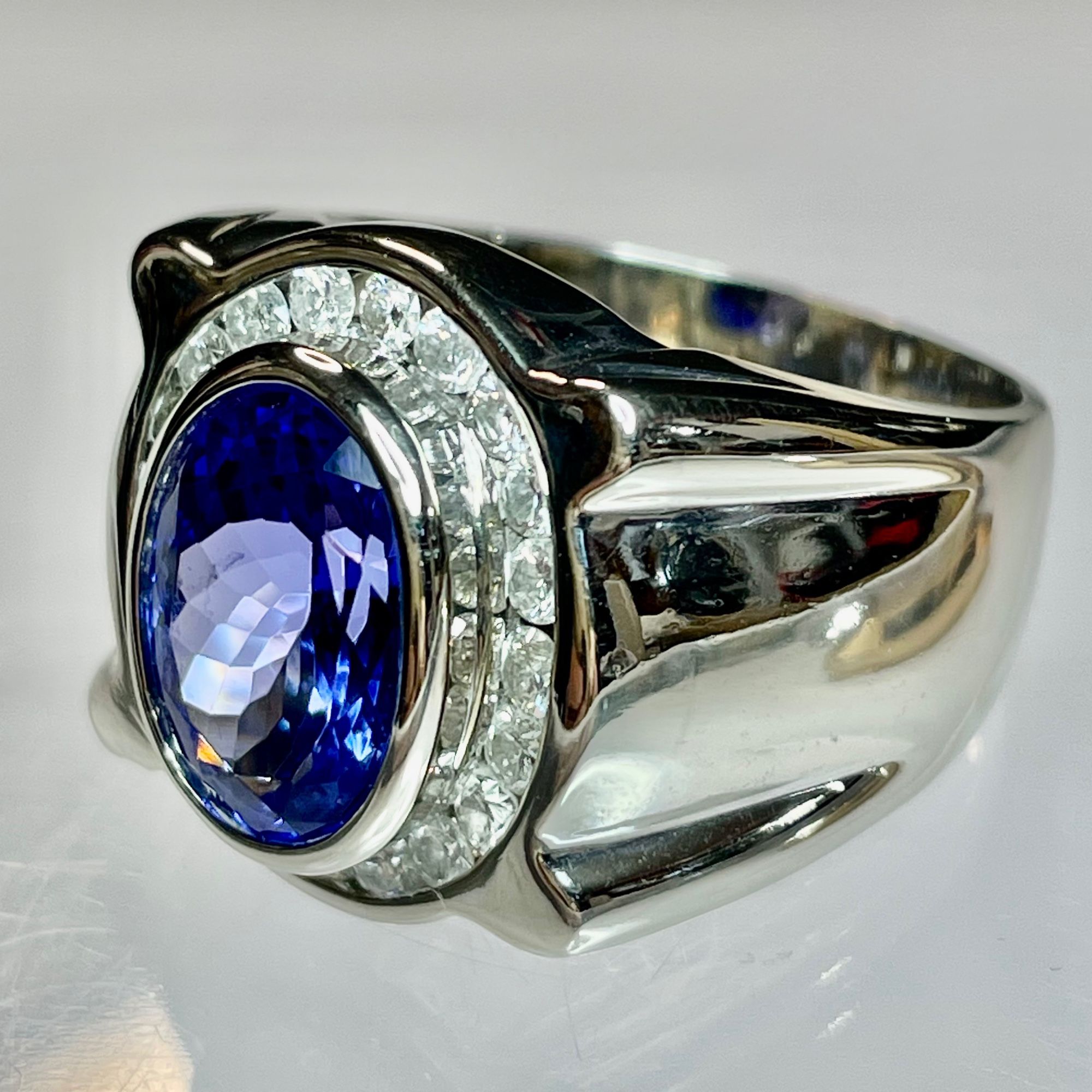 14k White Gold Huge Mens Tanzanite Diamond Ring
