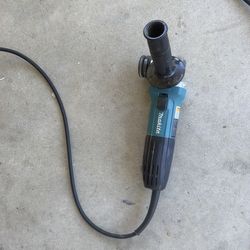 Makita grinder
