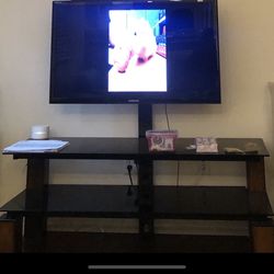 40 Inch Samsung TV With TV Stand