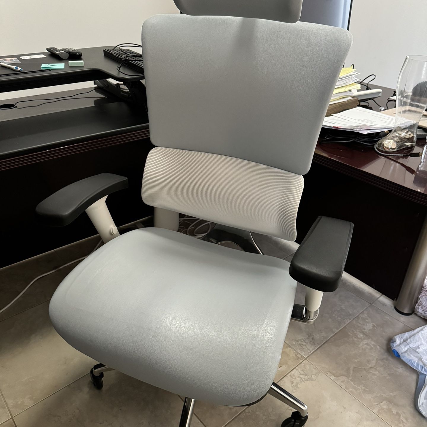 X Chair X Tech Ultimate Executive Chair - Stone - Excellent Condition