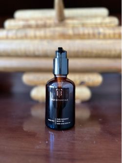 True Botanicals Pure Radiance Body Oil