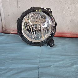 2019 2024 jeep gladiator passenger oem halogen headlight 