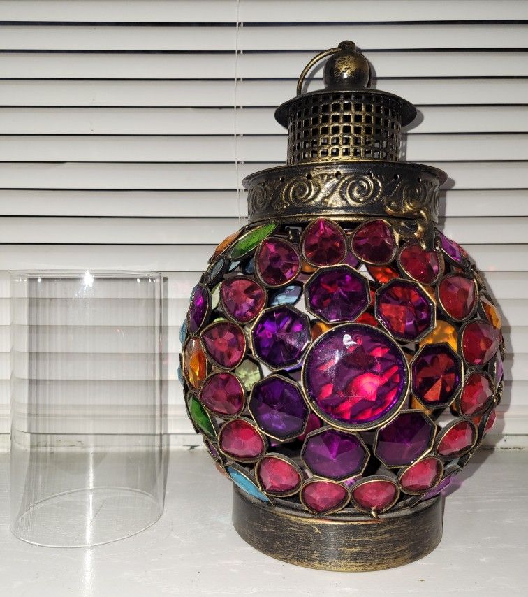 Gemstone Lantern with Glass Cylinder