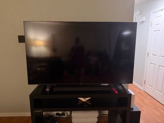 Samsung 70” 4K Smart TV – Excellent Condition – $300 OBO